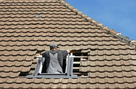 Pose de velux - Rougiers